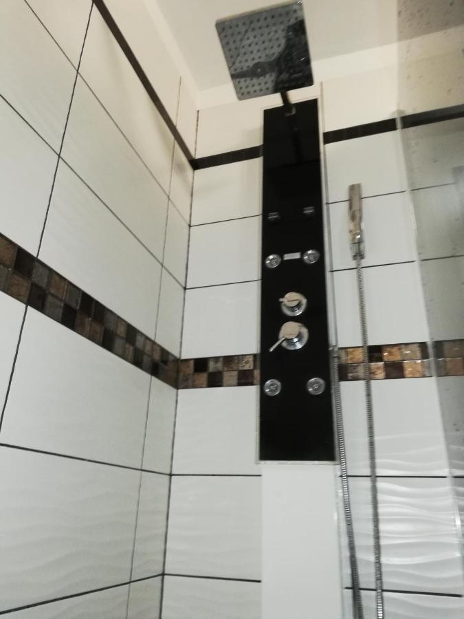 Appartement Meuble De Tourisme Saint-Pierre Kültér fotó