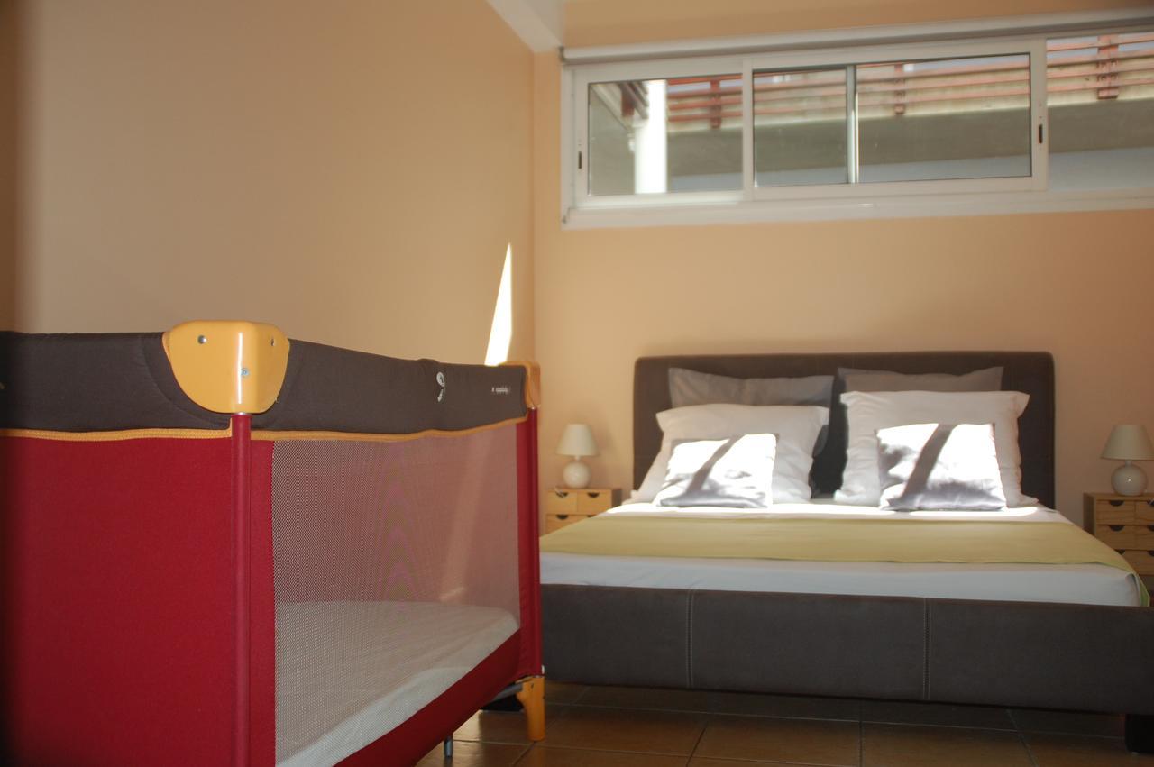 Appartement Meuble De Tourisme Saint-Pierre Kültér fotó
