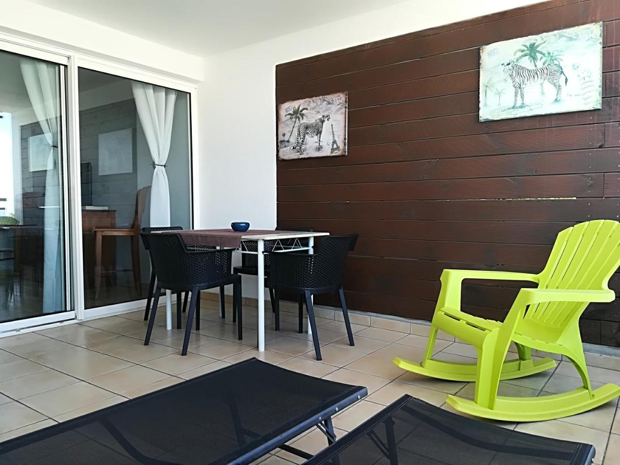 Appartement Meuble De Tourisme Saint-Pierre Kültér fotó