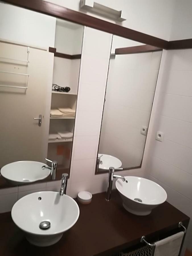 Appartement Meuble De Tourisme Saint-Pierre Kültér fotó