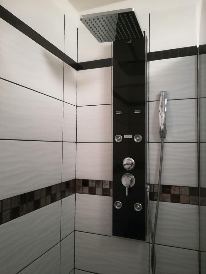 Appartement Meuble De Tourisme Saint-Pierre Kültér fotó