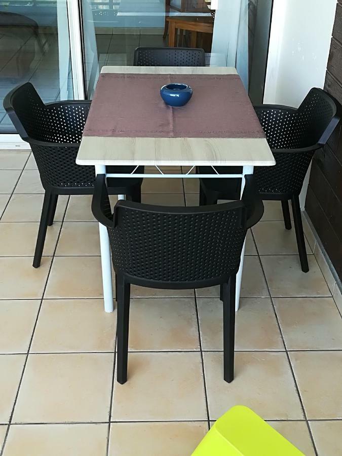 Appartement Meuble De Tourisme Saint-Pierre Kültér fotó