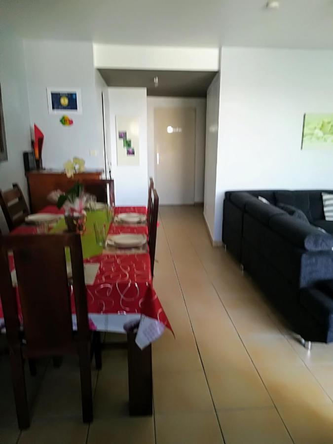 Appartement Meuble De Tourisme Saint-Pierre Kültér fotó